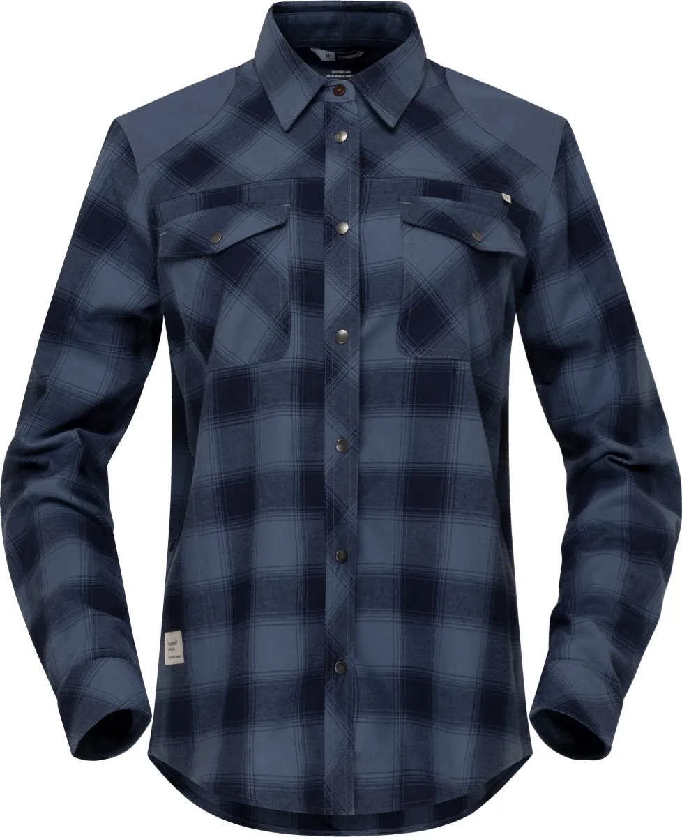 Norrøna Women&#x27;s Femund Flannel Shirt Navy Blazer | Buy Norrøna Women&#x27;s Femund Flannel Shirt Navy Blazer here | Outnorth