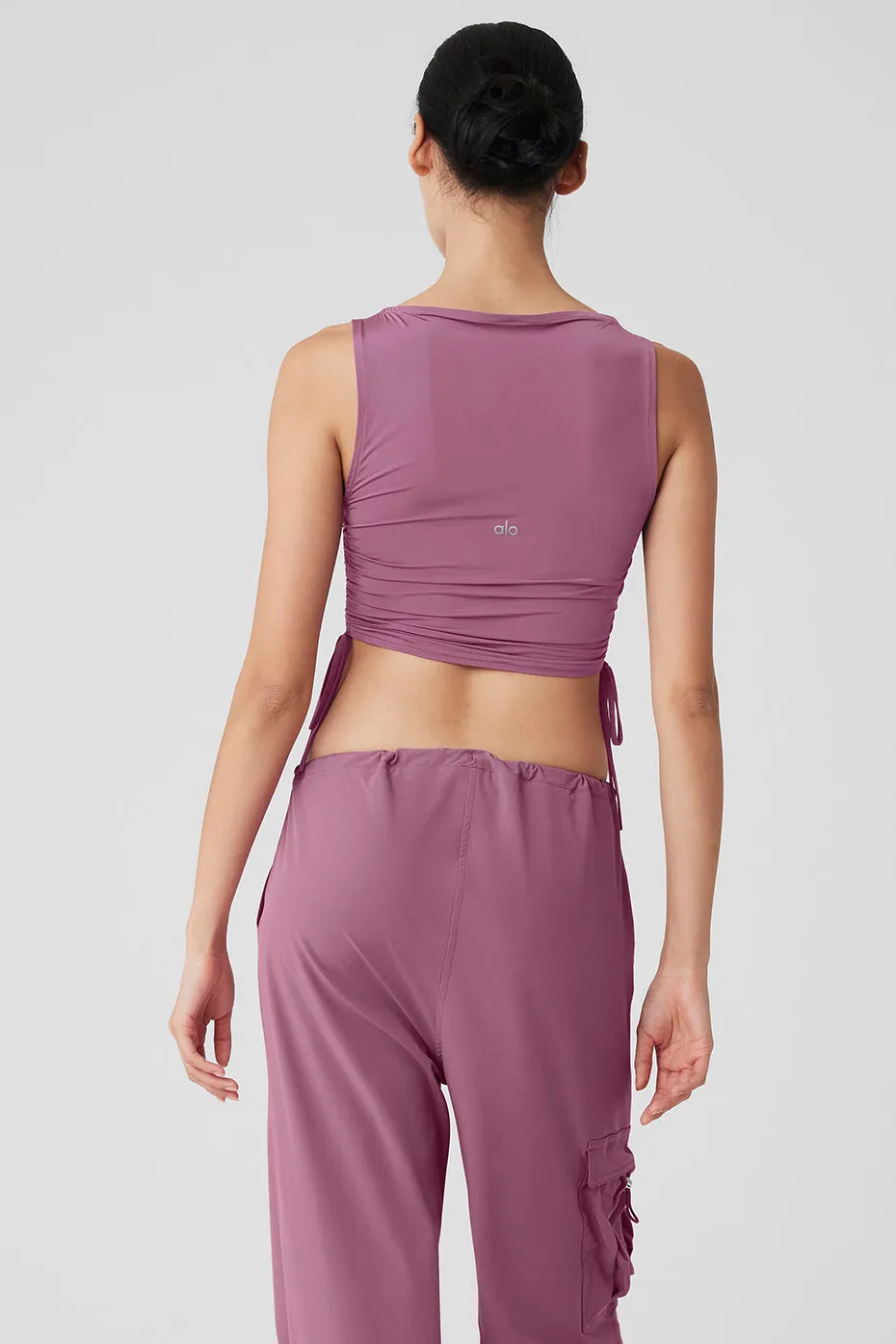 Standout Cropped Tank - Soft Mulberry