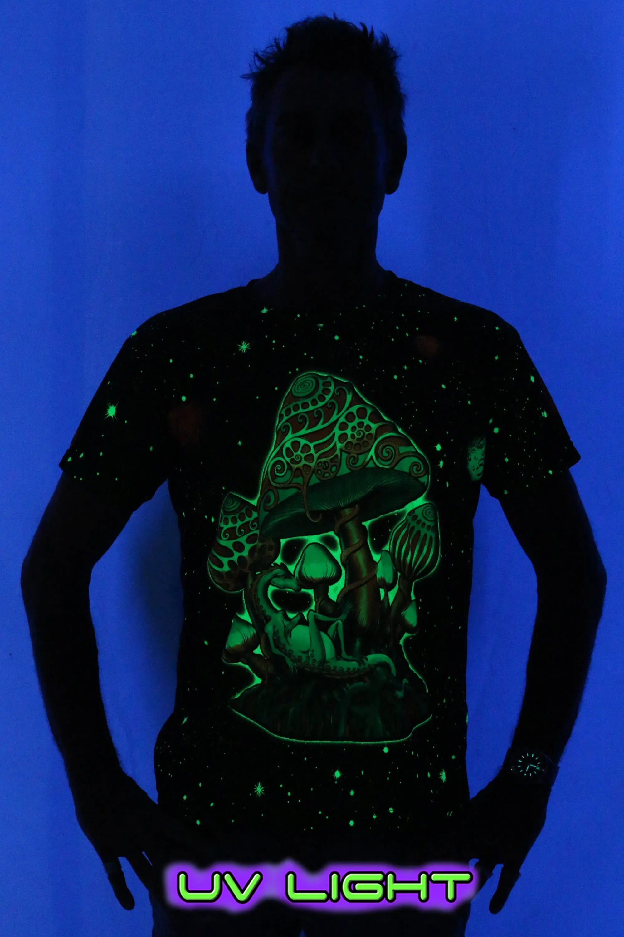 UV Sublime S/S T : Cosmic Shrooms UV