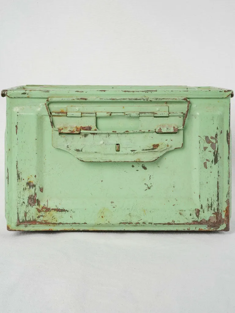 Vintage military first aid box w/ green patina & red cross - Pharmacie 12¼" x 6¾"